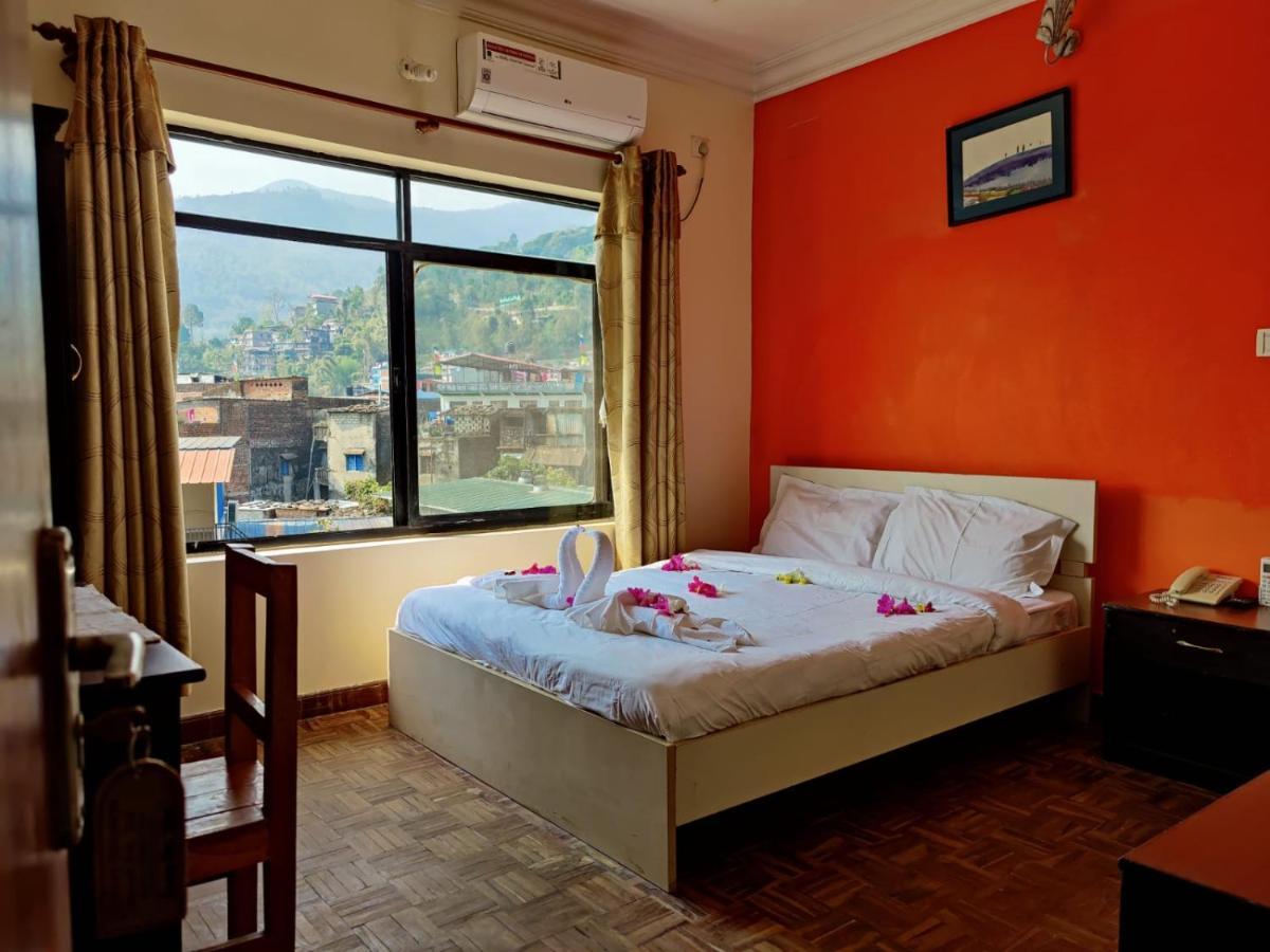 Gateway Himalaya Resort Ghanpokhara Exterior photo