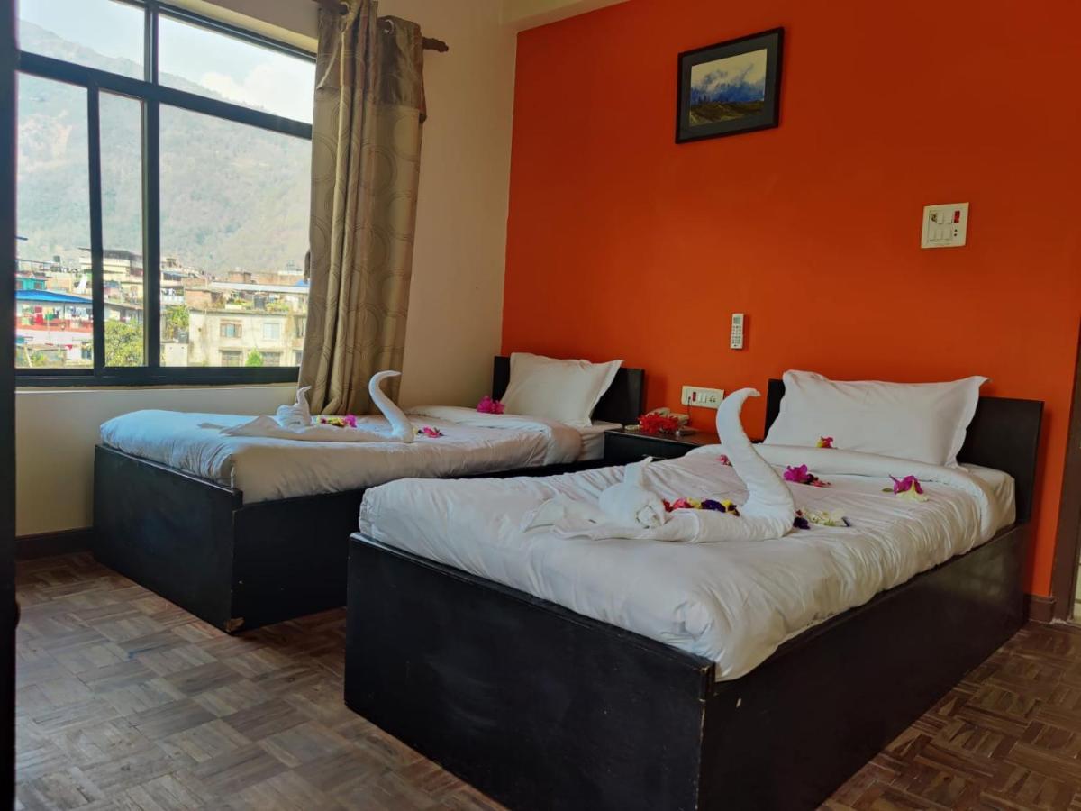 Gateway Himalaya Resort Ghanpokhara Exterior photo