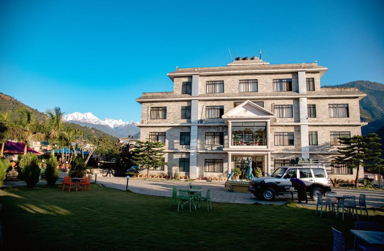 Gateway Himalaya Resort Ghanpokhara Exterior photo